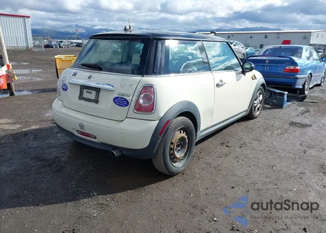 2012 Mini Cooper z USA, uszkodzony, nr VIN WMWSU3C53CT261290